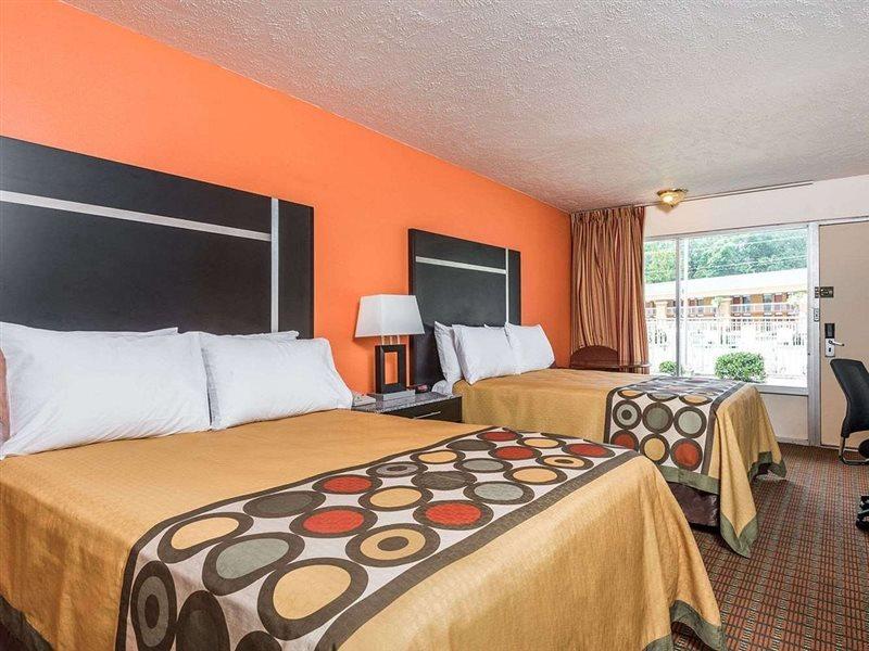 Ramada By Wyndham Lumberton Hotel Ngoại thất bức ảnh