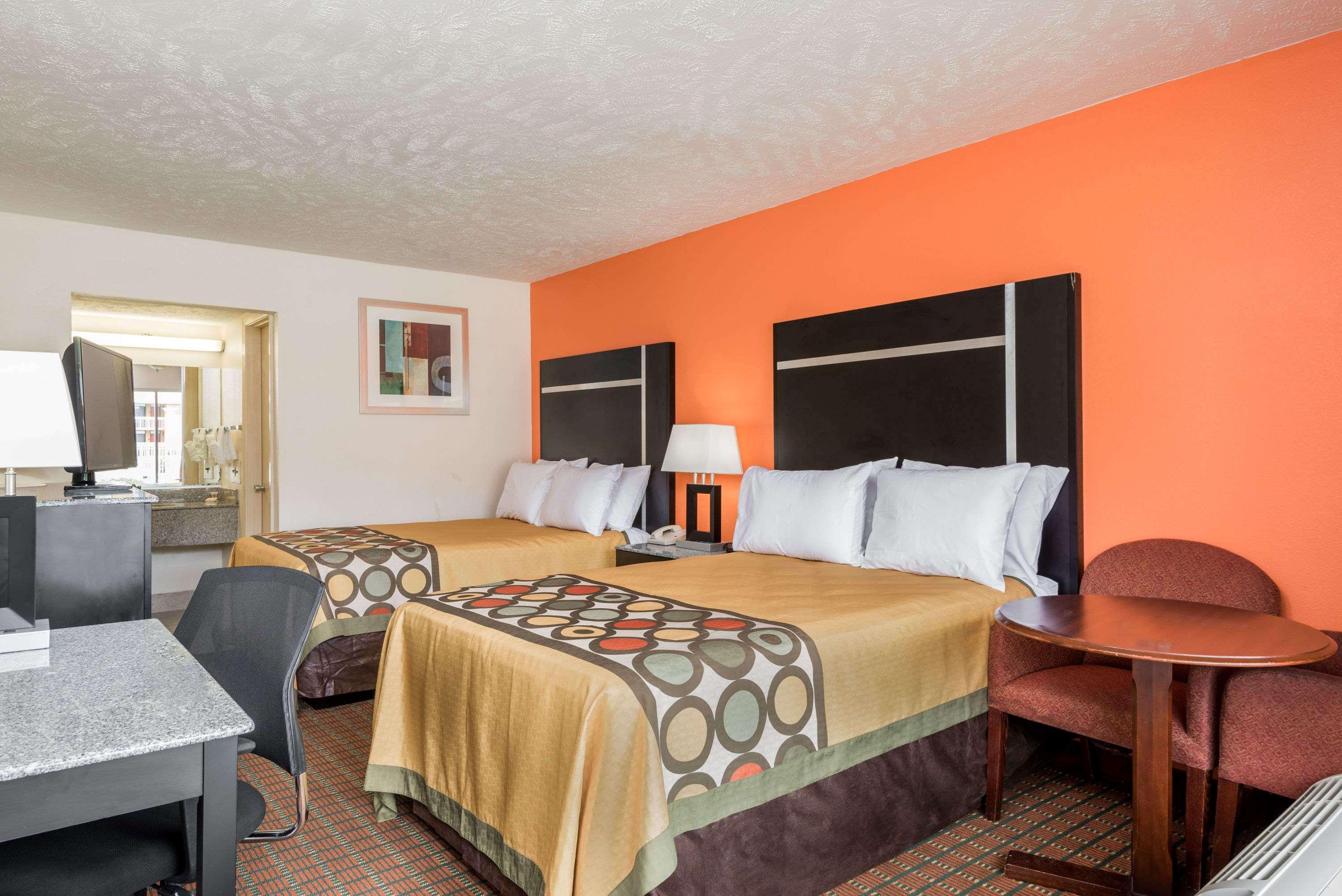 Ramada By Wyndham Lumberton Hotel Ngoại thất bức ảnh