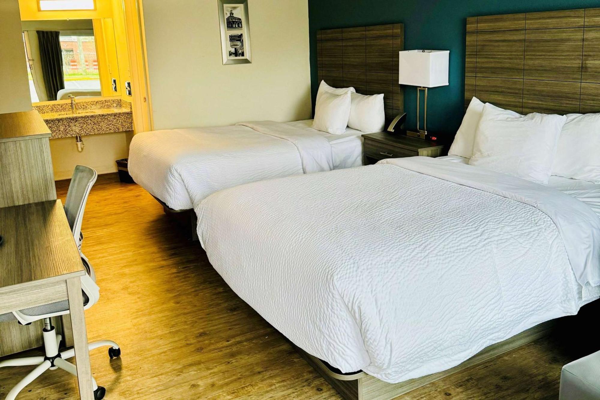 Ramada By Wyndham Lumberton Hotel Ngoại thất bức ảnh